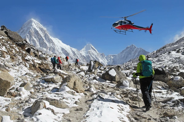 Everest Base Camp helicopter rescue